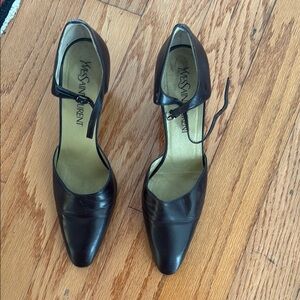 Yves Saint Laurent Brown Classic Heels